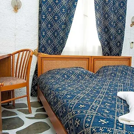Hotell Manousos'